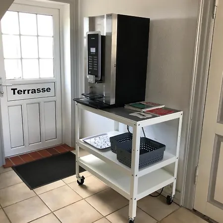 Holmegaarden Bed & Breakfast