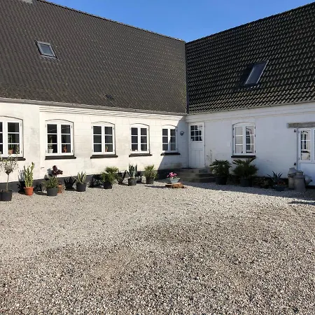 Holmegaarden B & B-k B&B 3*