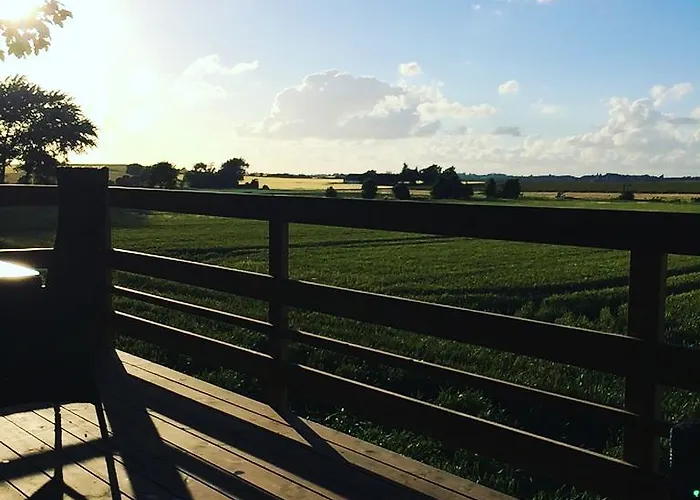 Holmegaarden B & B-k Bed and breakfast