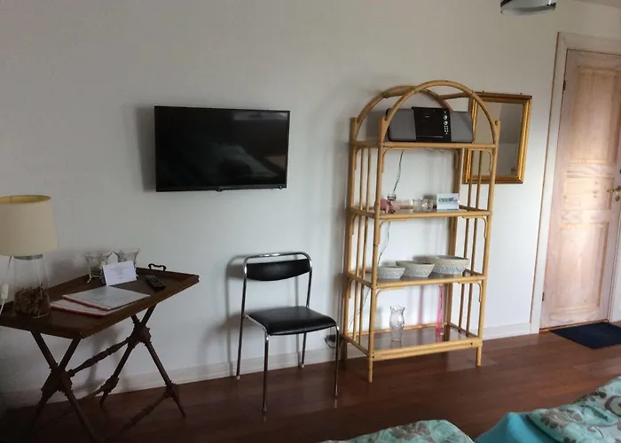 Bed and breakfast Holmegaarden B & B-k 3*