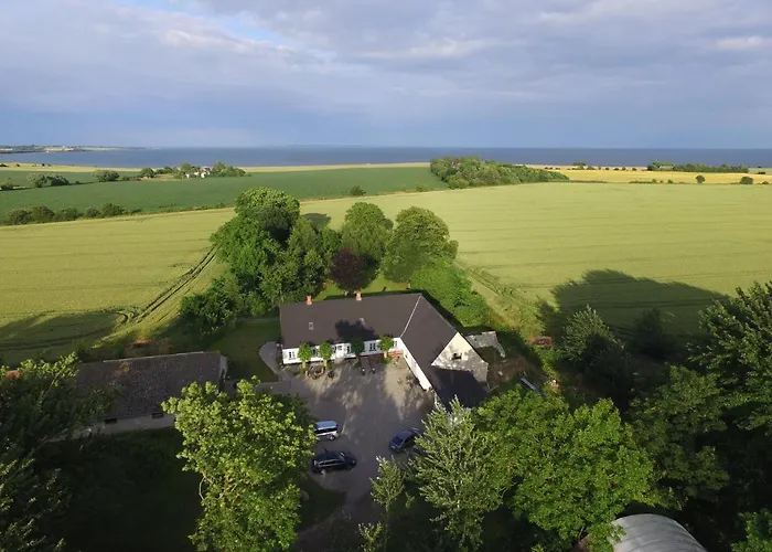 Bed and breakfast Holmegaarden B & B-k Bro (Aeroe)